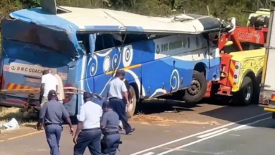 África do Sul: Autocarro despista-se e cai em vala na zona de Makhado