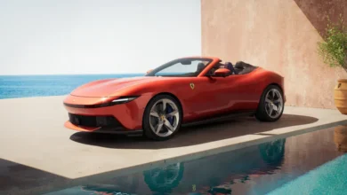 Com um V8 biturbo de 640 cv, chega o novo Ferrari Amalfi Spider