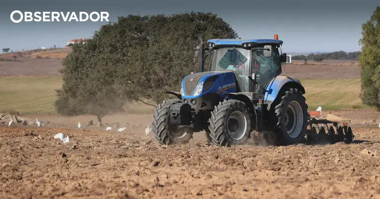 Homem morre num acidente de trator em Macedo de Cavaleiros