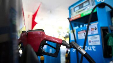 Irão ameaça travar exportação de petróleo