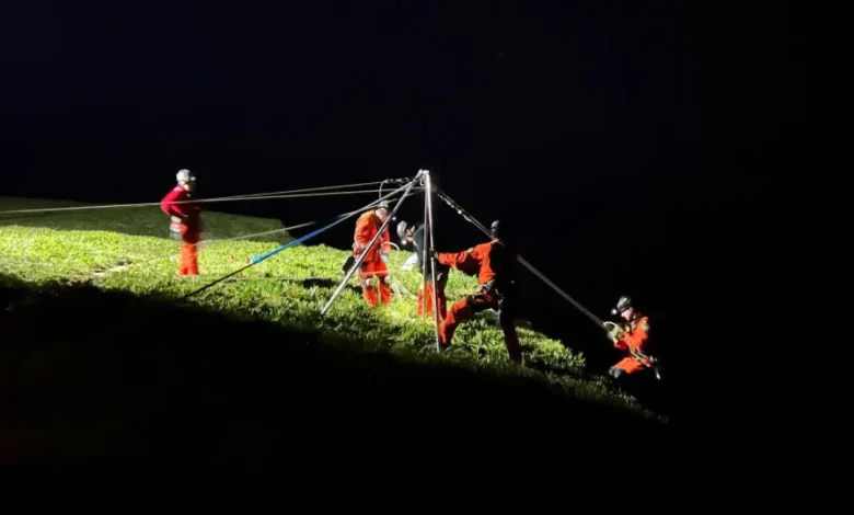 Praticante de parapente morre após queda em praia de Sesimbra