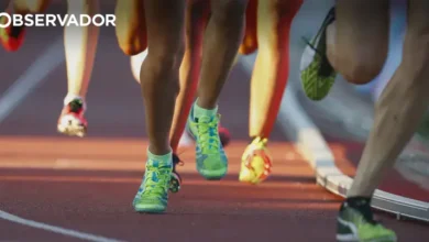 Sofia Lavreshina nas semifinais dos 400 metros de atletismo