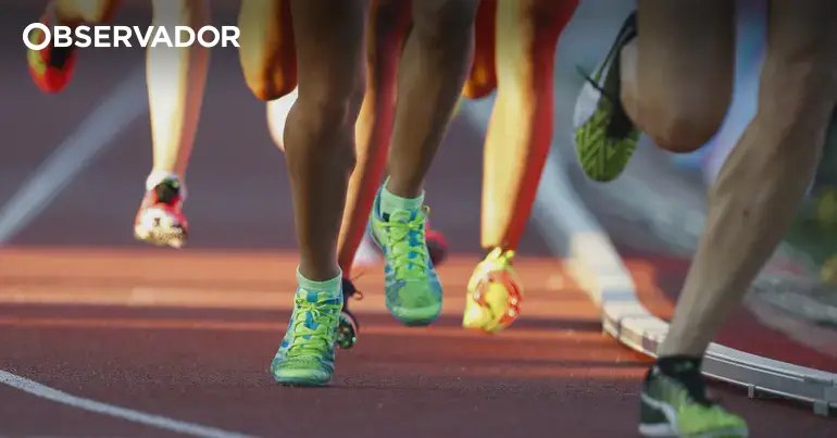 Sofia Lavreshina nas semifinais dos 400 metros de atletismo