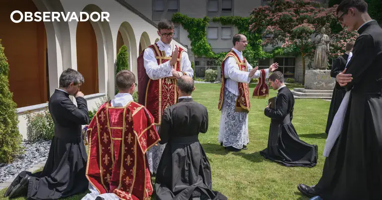 Apesar de apelo do Papa, tradicionalistas preparam cisma