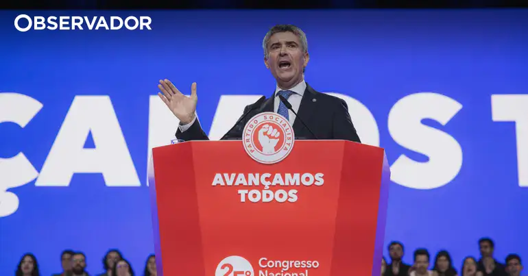 Carneiro mexe na direção e vota moções num PS "disponível"