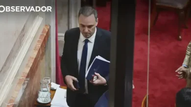 Chefe de gabinete do líder da Argentina demite-se