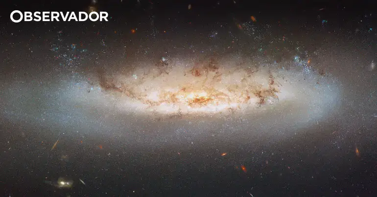 Descobertos planetas mais leves que algodão-doce