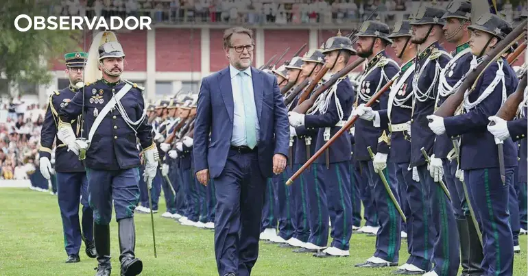 GNR. Militar aos tiros cria alarme em evento com Luís Neves