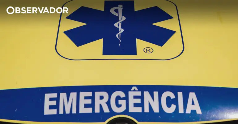 Homem morre após cair à água nas Docas de Faro