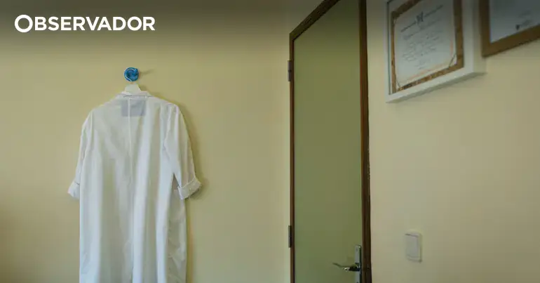 Hospitais contrataram 320 médicos. Mas DE travou 27 pedidos