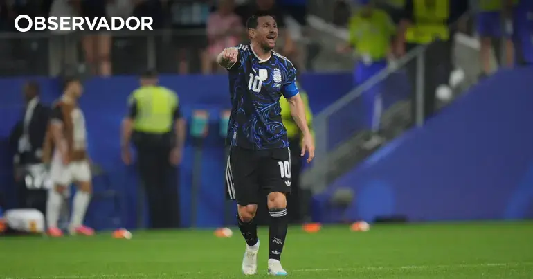 Já faltam palavras para quem insiste em escrever a história