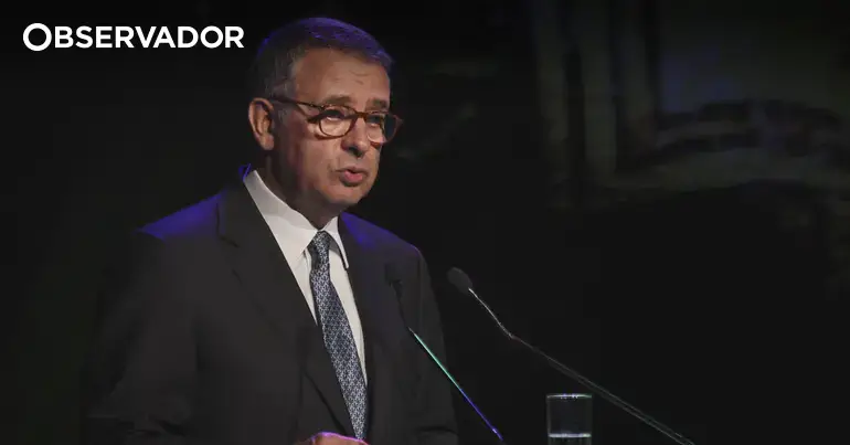 José Seguro reúne-se esta quarta-feira em Paris com Macron