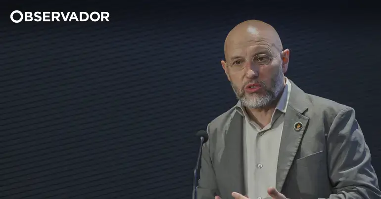 Livre. Rui Tavares nega afastamento e defende novas "caras"