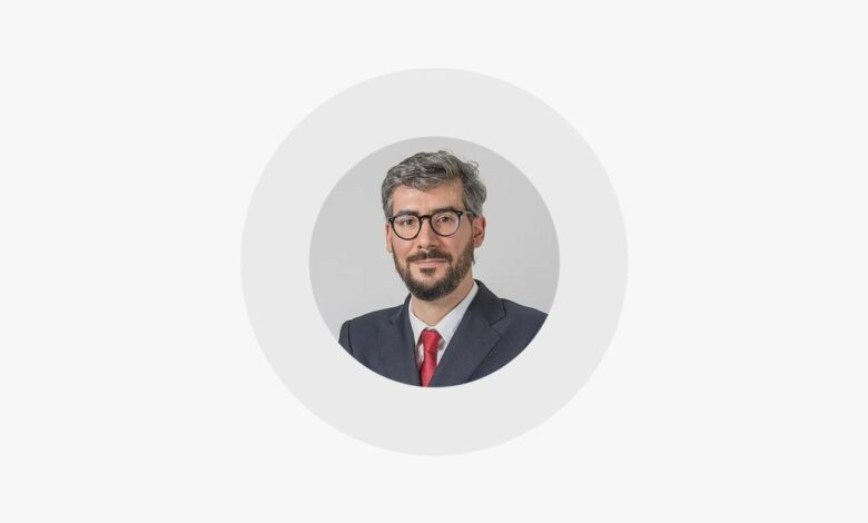 Louvor e explicação da tradwife
