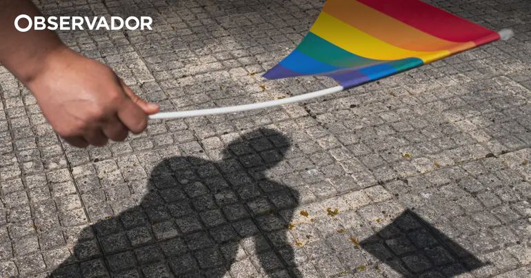 Marcha do Orgulho LGBTI+ junta centenas no Porto