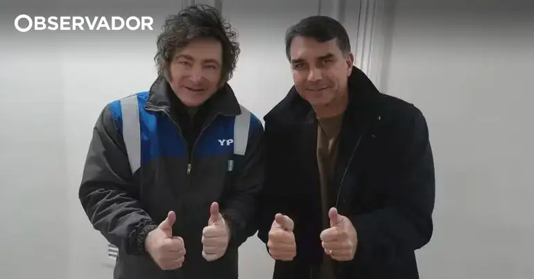 Milei apoia Flávio Bolsonaro nas presidenciais