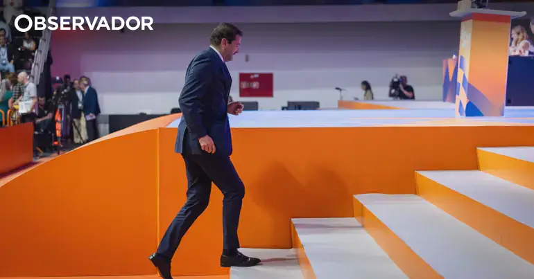 PSD elogia "dignidade do PS" e ataca "treta" do Chega