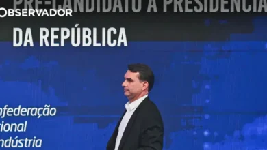 Polícia conclui que Flávio Bolsonaro caluniou Lula