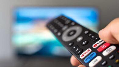 Por que os streamings estão apostando em planos com anúncios — e quanto isso muda no preço