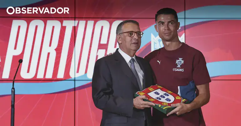 Seguro: futebol é "grande embaixador" de Portugal