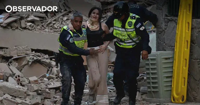 Sismo na Venezuela: autoridades retiram pessoas de edifícios