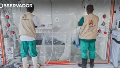 Surto de ébola na RD Congo faz 304 mortos e enche hospitais