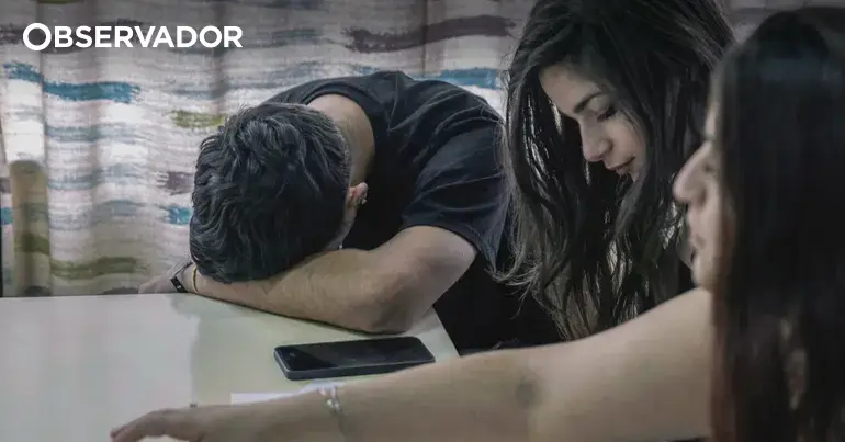 Um em 4 alunos do ensino profissional abandonou os estudos
