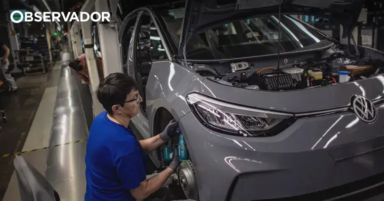 VW prepara corte de 100 mil empregos e fecho de fábricas