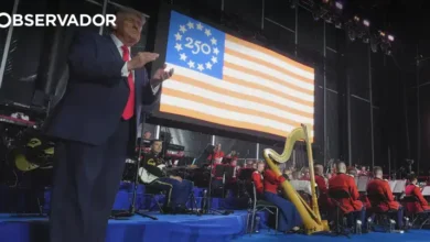 4 de Julho. Trump é patriótico, Mamdani aposta no futebol