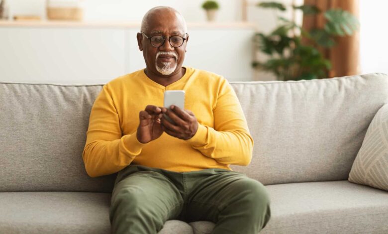 90% da população brasileira usa internet e idosos lideram avanço digital