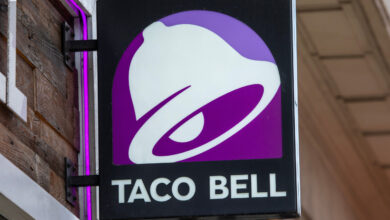 Alface de rede de fast-food é investigada como origem de diarreia explosiva nos EUA