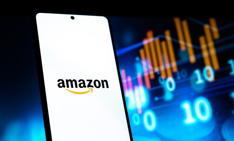 Amazon supera previsões com forte avanço da AWS; ações disparam após balanço