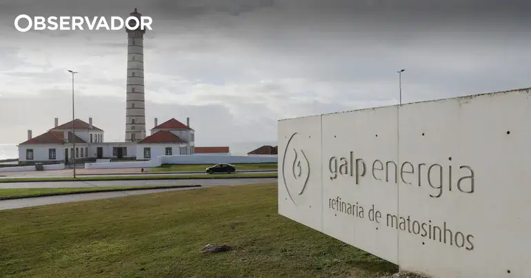 Antiga refinaria com 19 mil residentes e 30 mil estudantes
