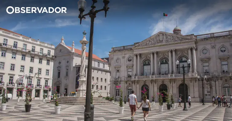 Câmara quer vender 10 terrenos em Lisboa sem uso há anos