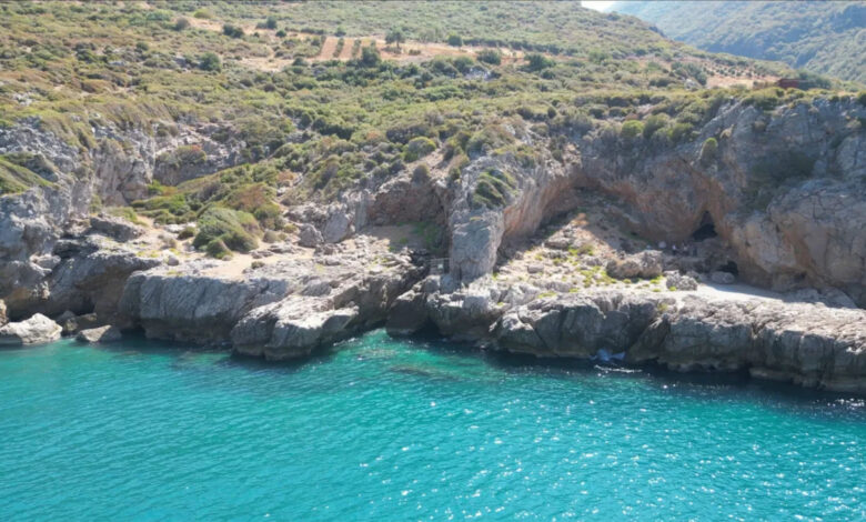 Caverna na Turquia revela conexão inesperada entre neandertais e humanos modernos