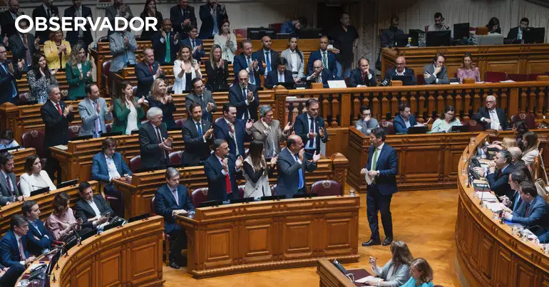 Chega diz-se "de esquerda" na redução da idade da reforma