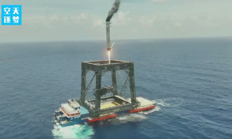 China desafia SpaceX e faz foguete ‘dar ré’ com tecnologia diferente