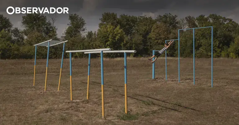 Crianças arriscam crime por terem imagens sexuais próprias