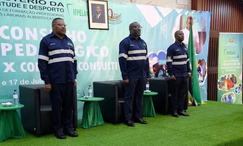 Formação profissional é crucial para o desenvolvimento
