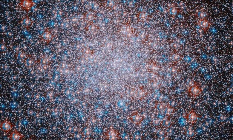 Hubble flagra aglomerado com mais de meio milhão de estrelas
