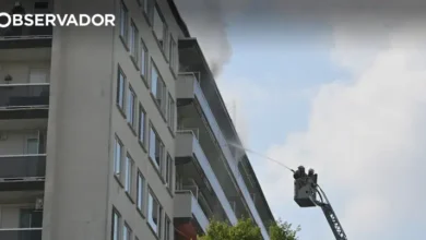 Incêndio em prédio de dez andares provoca várias mortes