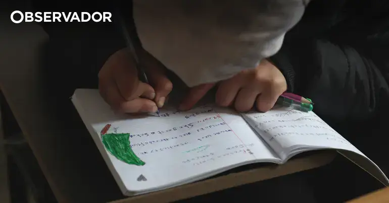 Líbano. 100.000 crianças em risco de não regressar às aulas