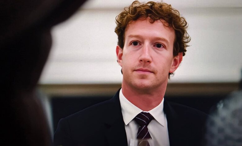 Mark Zuckerberg critica rivais e diz que concentração da IA ameaça inovação