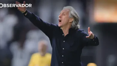 Mourinho deixou de ser opção, Jesus tornou-se a única via