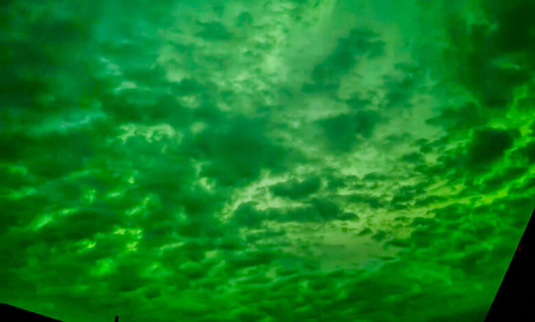 O céu ficou verde! Brasileiro faz fotos incríveis de aurora após explosão solar