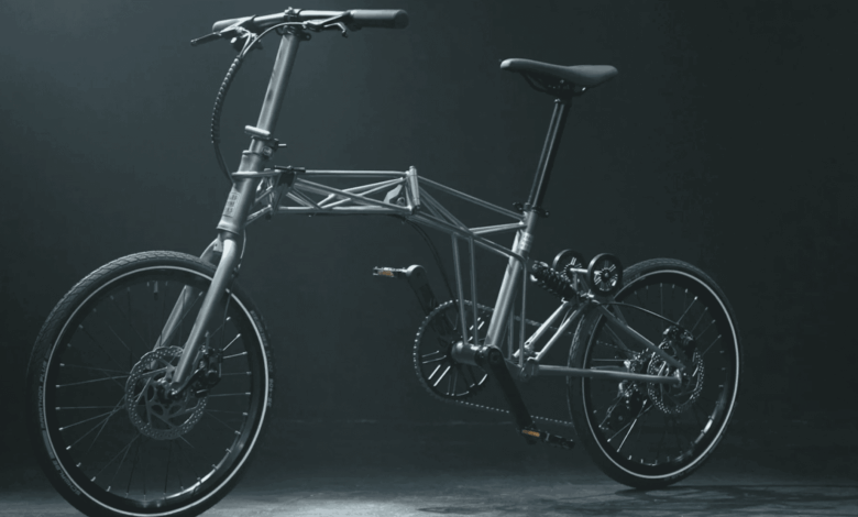 Bicicleta Tetra em destaque na imagem