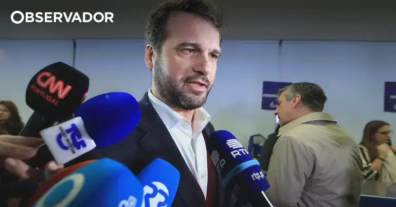 PS: promessa das 4.000 casas em Gaia está na "estaca zero"