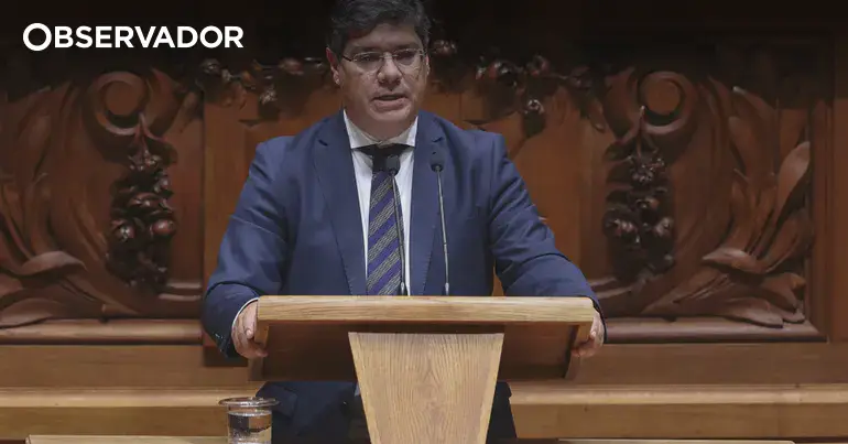 PS saúda normalidade institucional com eleição de Luísa Neto