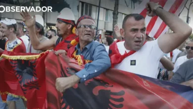 Repressão policial em protesto contra Kushner na Albânia