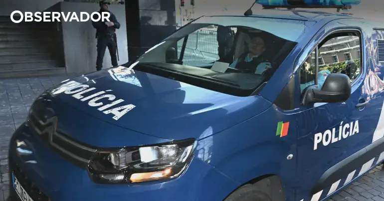 Rixa com dezenas de pessoas causa três feridos no Porto